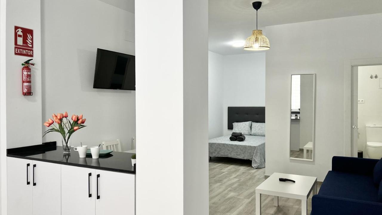Los Tilos Suites-Vialia Malaga Zewnętrze zdjęcie