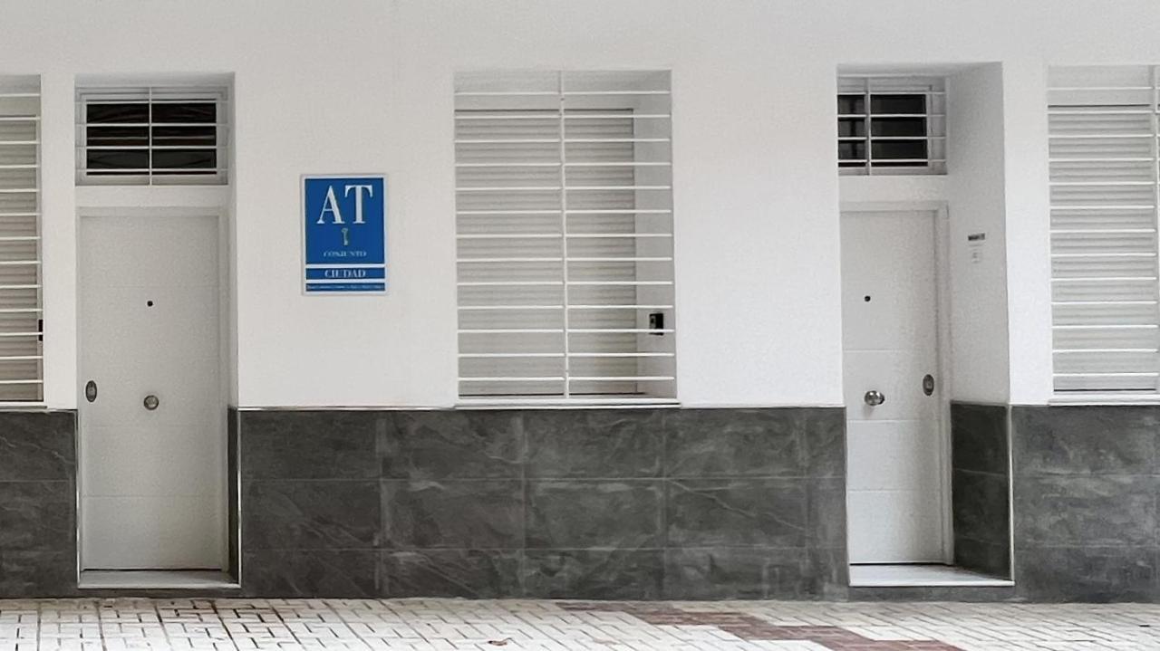 Los Tilos Suites-Vialia Malaga Zewnętrze zdjęcie